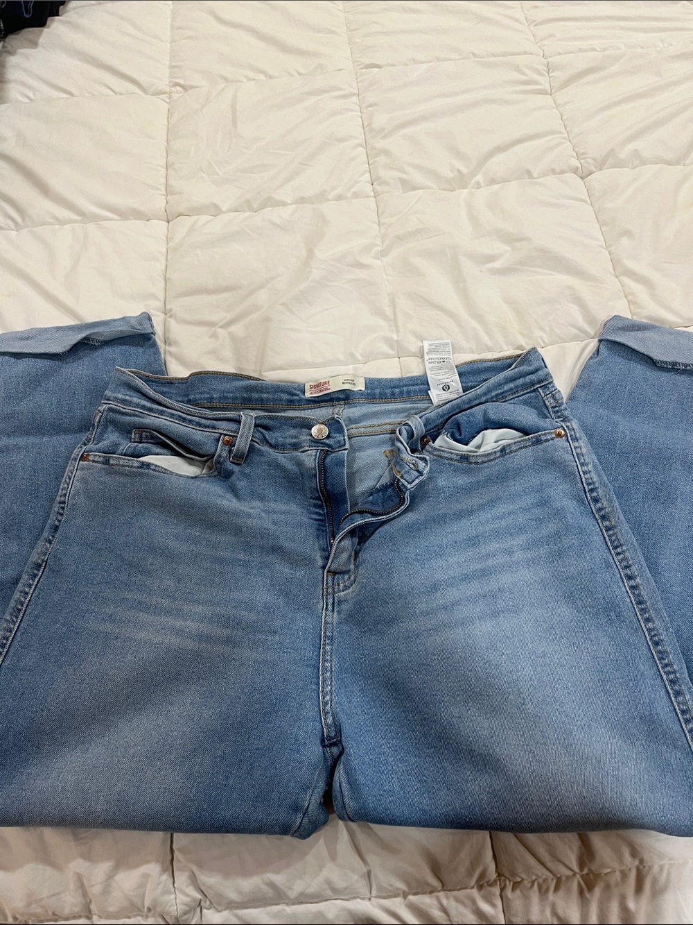 Signature by Levi Strauss Light Blue Straight Leg Jeans